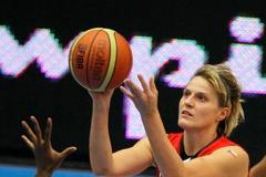 Česko-USA: Horáková střílí