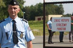 Vyšní Lhoty - detenční tábor pro uprchlíky