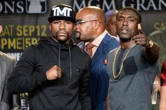 Tisková konference Floyd Mayweather vs. André Berto