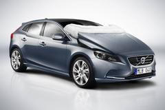 Nová výbava - airbag pro chodce Volvo