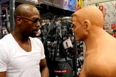 Mayweather fackuje Pacquiaa