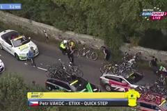 Petr Vakoč upadl ve třetí etapě závodu Kolem Británie
