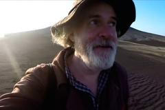 Milionář se stal dobrovolným trosečníkem