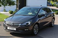 Opel Astra 2015 - čelní