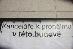 Prázdné kanceláře, k pronájmu - ilustrační foto