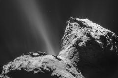 Kometa Čurjumov-Gerasimenko zblízka