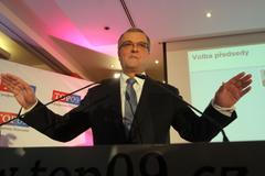 Kalousek má strach ze spiknutí, nemůže vést one man show, není Babiš, říká člen TOP 09 Kania