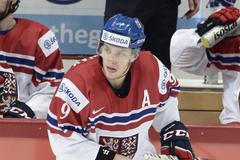 Pastrňák přišel, viděl a dal gól. Tak čeští junioři přehráli Slováky