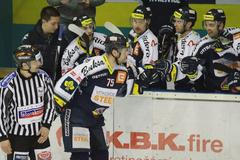 TELH, Vítkovice-Pardubice: radost Vítkovic (75 Richard Stehlík)