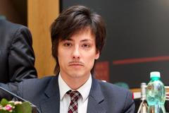 Jednání pražského zastupitelstva 10.9. 2015 plus protest před tím