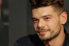 Poznám, když lžete, při pozorování vydržím i pět minut nemrkat, tvrdí expert na čtení emocí