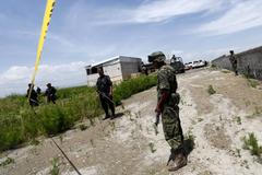 Pátrání po Prckovi, uprchlém drogovém bossovi.