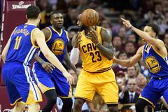 NBA, Golden State - Cleveland Cavaliers: Klay Thompson (11), Stephen Curry (30) - LeBron James (23)
