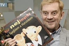 Čtvrtníček si pouští s Ovčáčkem desku. Má strach, že prosedí svátky v kriminále