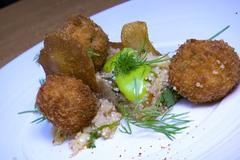 Co s kostnatými částmi kapra? Připravte si lahodné kapří krokety