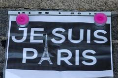 Den po útocích Paříži