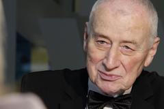 Profesor Koutecký: Děti s nádorem v nemocnici umíraly, chtěl jsem to změnit, byl jsem za blázna