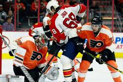 Michal Neuvirth vs. Jaromír Jágr