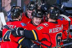 Zahajovací zápasy NHL 2015-16