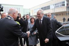Zeman na návštěvě Ústeckého kraje - 7.12.2015 - finální verze