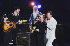 Eagles Of Death Metal, U2