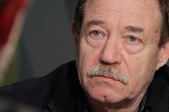 Fištejn: Islámský stát se dá porazit, narazil na meze své rozpínavosti, větší problém je Rusko