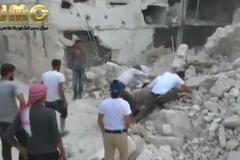 Amatérská videa mají dokazovat důsledky ruských náletů v Sýrii