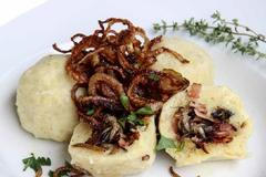 Bramborové knedlíky