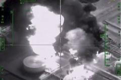 Fotografie ropných zásobníků, zasažených bombardováním. Snímek zveřejnilo ruské ministerstvo obrany.