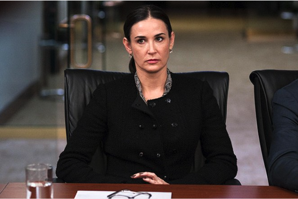 Demi Moore ve filmu Den před krizí, 2011.