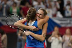 FC, finále 2015 Česko-Rusko: Barbora Strýcová a Karolína Plíšková