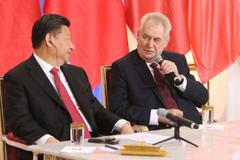 Zeman a Si Ťin-pching na Hradě