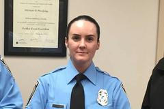 Strážník Ashley Guindon