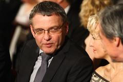 Lidi v sále! - Státní vyznamenání 28.10.2015 - Lubomír Zaorálek