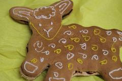 Velikonoční beránek z perníkového těsta