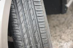 Vzorek pneumatiky Bridgestone