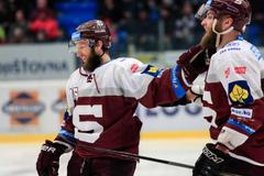 Sparta v Plzni smazala dvougólové manko, Zlín živí naději na první šestku