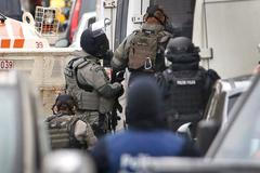 Policejní razie v bruselské čtvrti Molenbeek