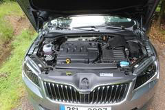 Škoda Superb - motor