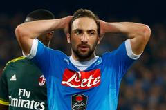 Gonzalo Higuaín (SSC Neapol)