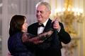 Miloš Zeman a Ivana Zemanová na reprezentačním plese