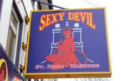 Jeden z nočních podniků na hamburské Reeperbahn.