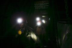 Důl č. 22 Kommunar ve vesnici Nižnaja Krynka východně od Doněcka