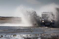 Land Rover Defender: Poslední rozloučení s hrdinou do terénu