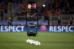 Fotbalová "loupež" pod dohledem dronu. Real i Wolfsburg vyhrály venku