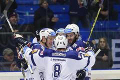 TELH, Plzeň - Chomutov: radost Plzně