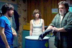 10 Cloverfield Lane (trailer)