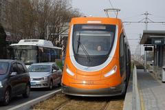 Tramvaje 27T v čínském městě Qingdao