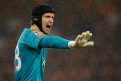 Petr Čech (Arsenal), 2015-16