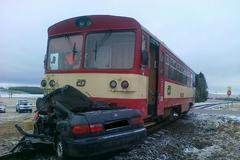 Nehoda na přejezdu u Rokytnice v Orlických horách